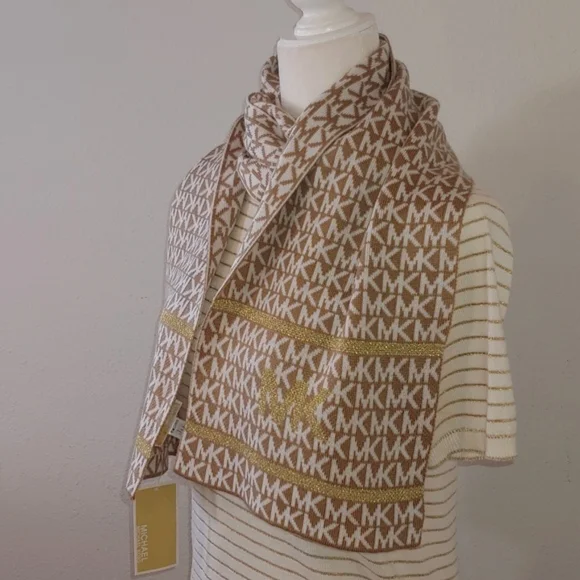 Michael Kors Signature Women's Knit Scarf in Tan & Cream Metallic Accents NWT - Picture 3 of 13